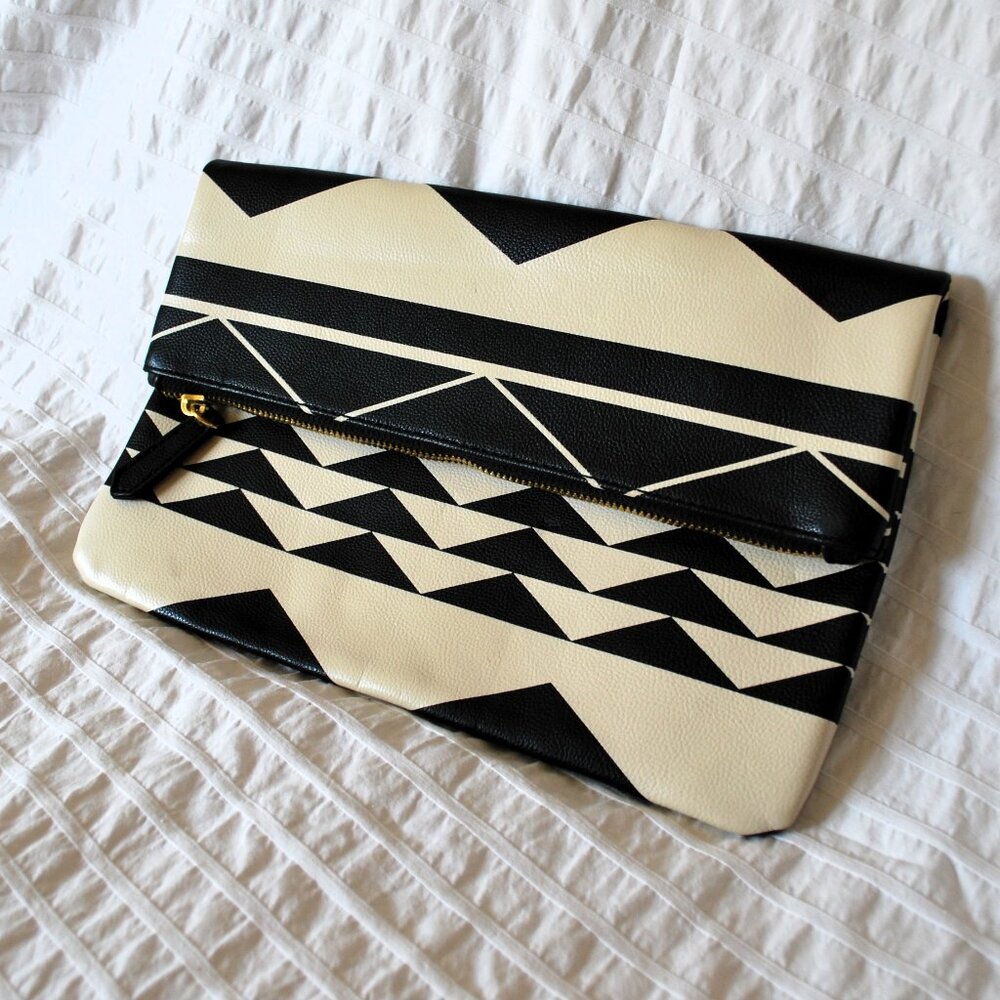 Cream/Off White and Black Geometric Clutch Purse